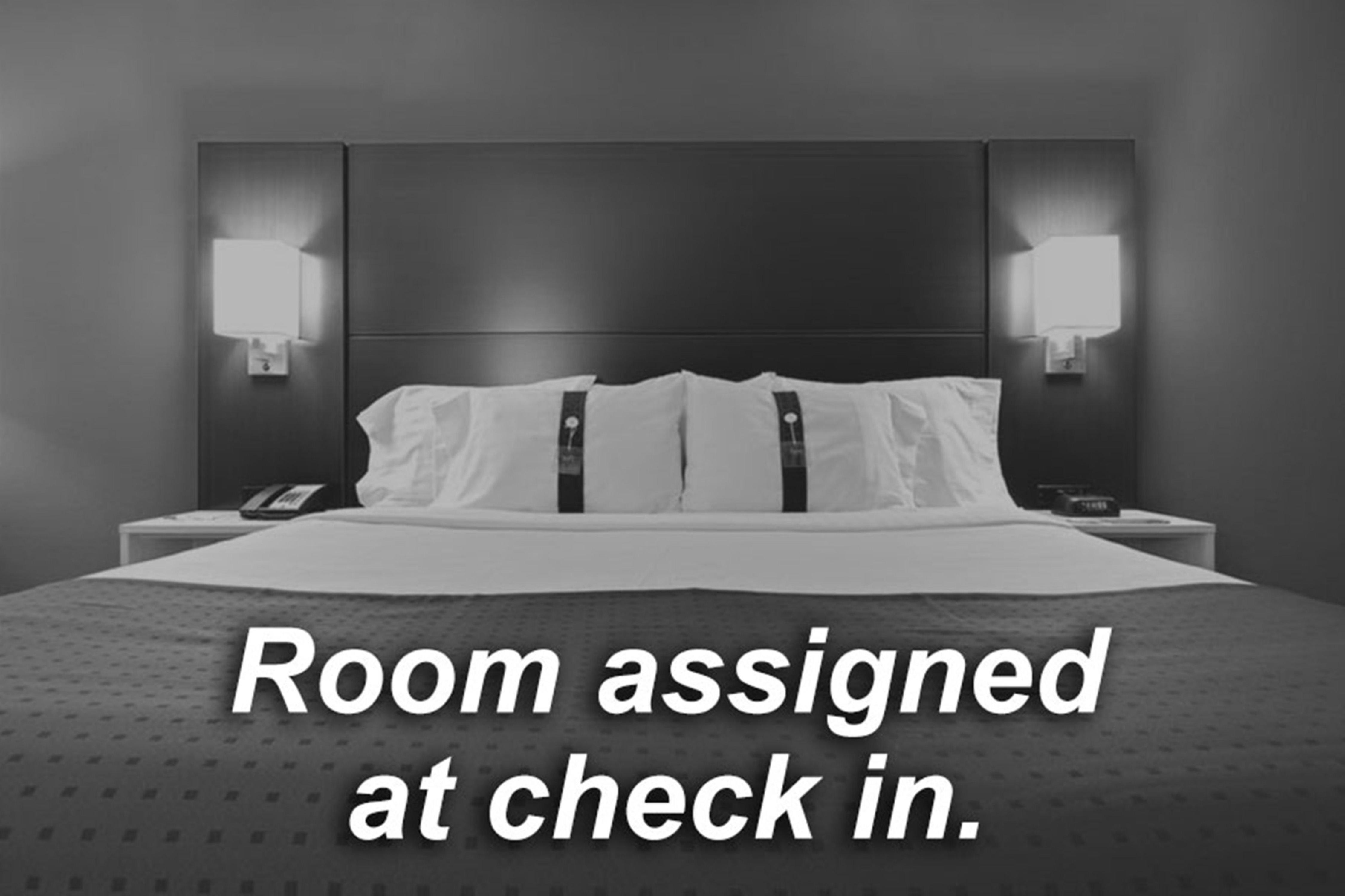 Holiday Inn Express Hastings By Ihg Bagian luar foto
