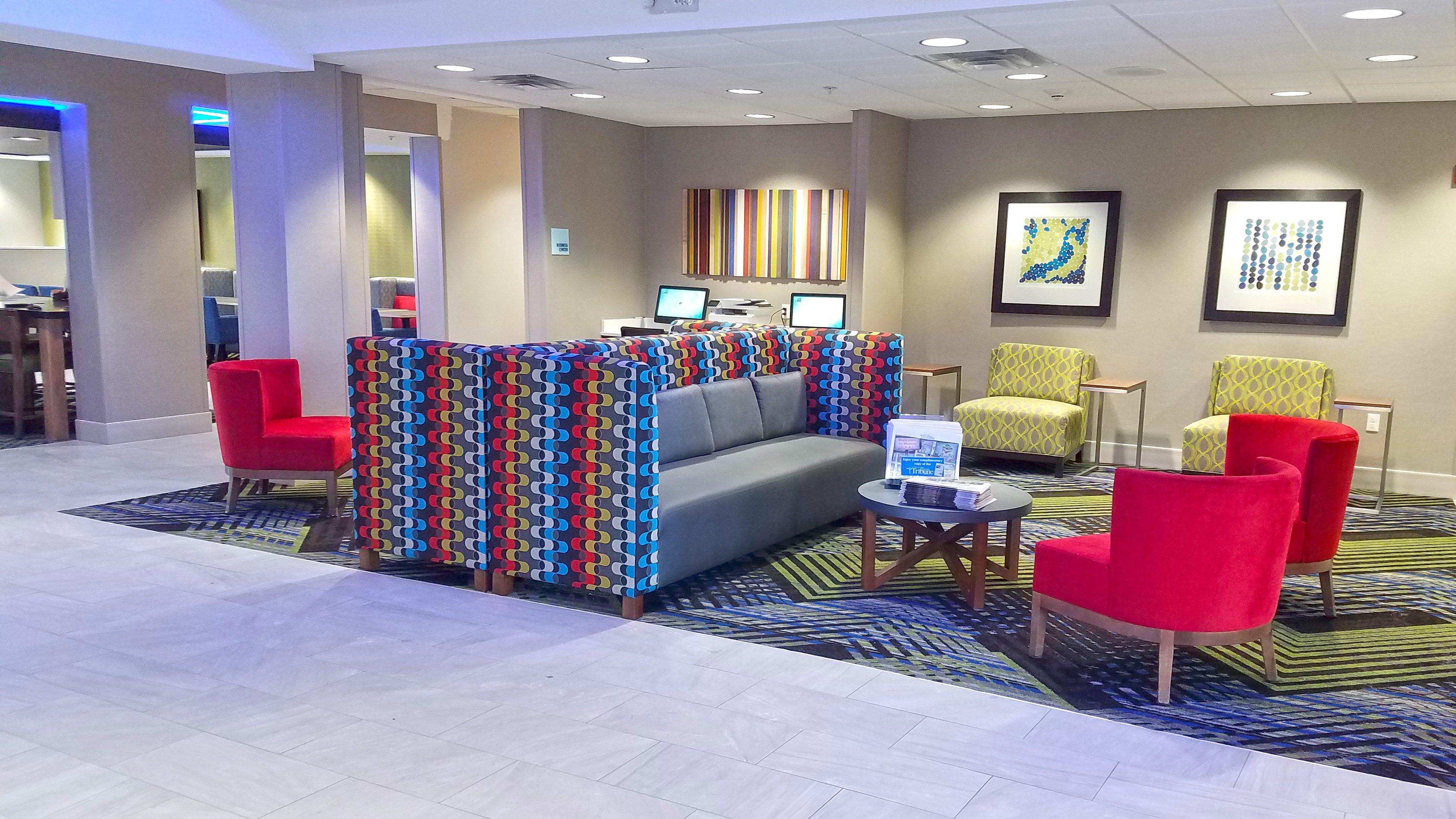 Holiday Inn Express Hastings By Ihg Bagian luar foto