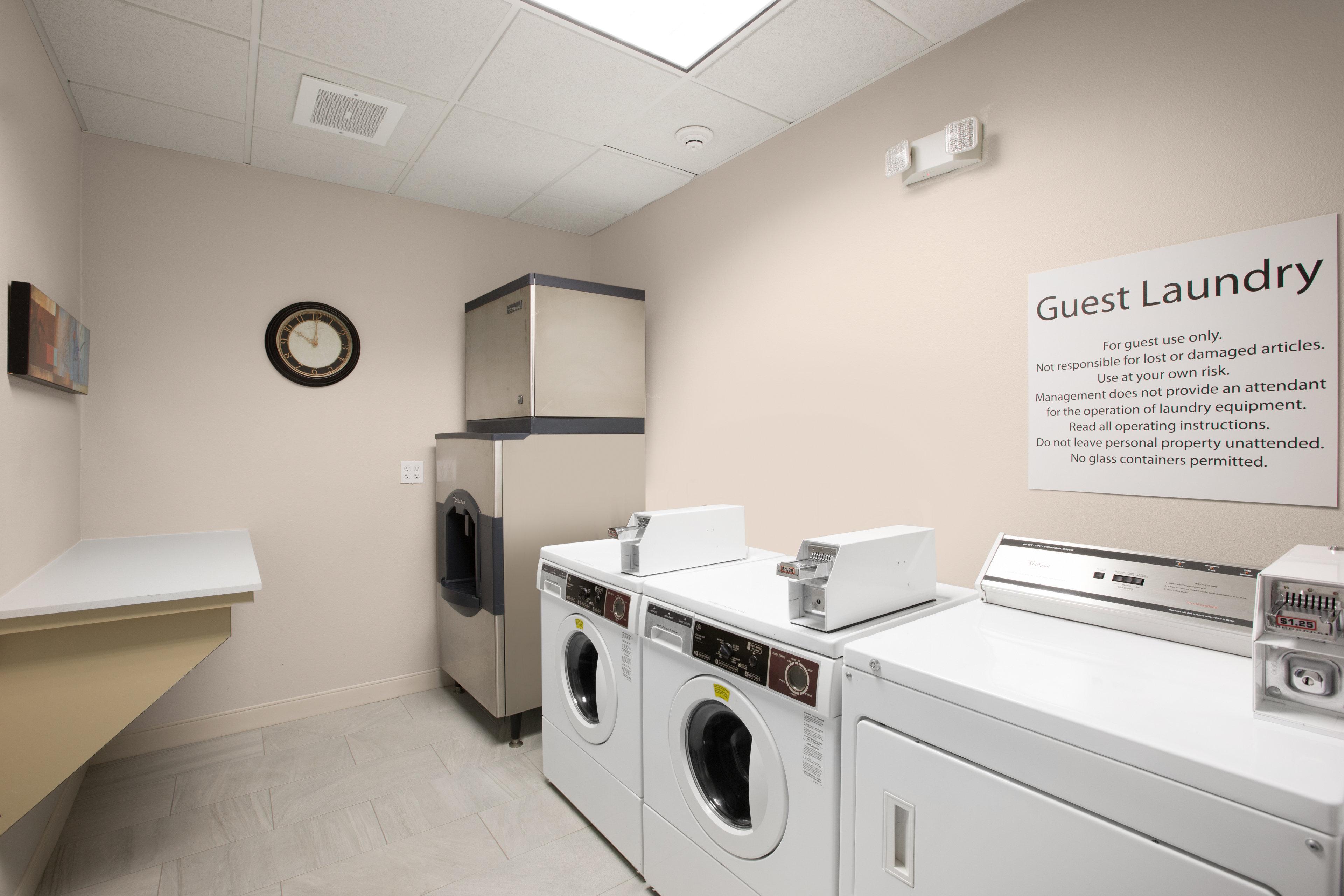 Holiday Inn Express Hastings By Ihg Bagian luar foto