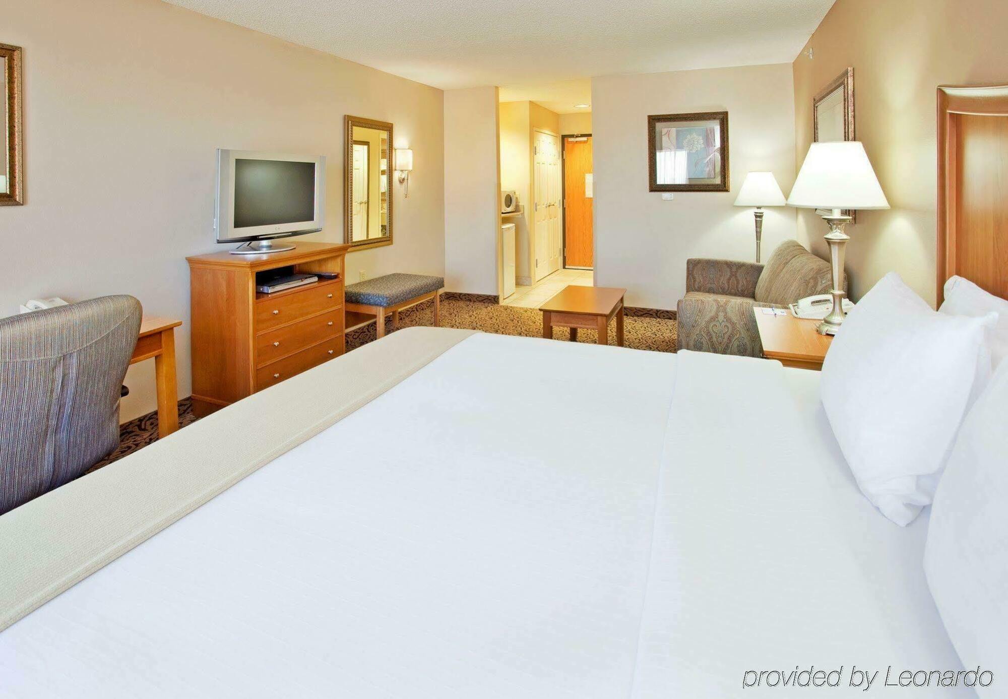 Holiday Inn Express Hastings By Ihg Ruang foto